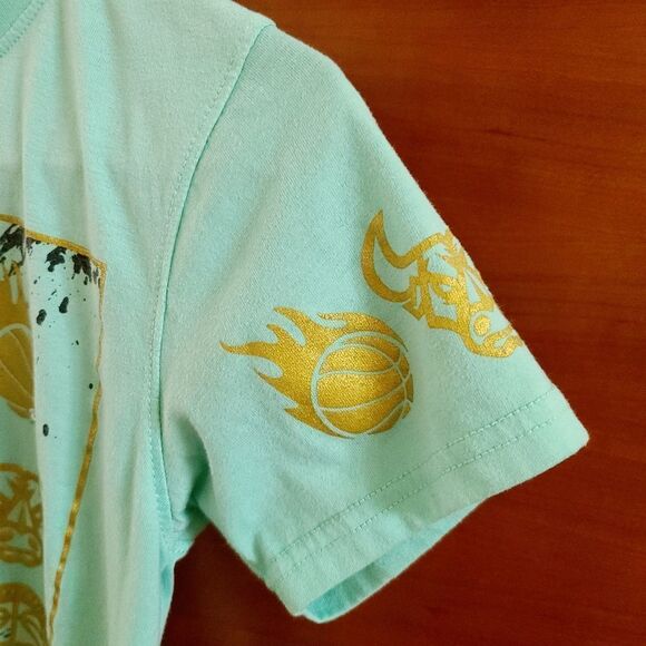 Twenty Three boys Chicago Bulls graphic basketball T-shirt - Picture 8 of 9